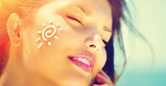 Protectie solara: 7 greseli pe care TREBUIE sa le eviti vara asta
