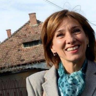 Cum a apărut Carmen Iohanis în prima zi de școală? Înconjurată de elevi, Carmen Iohanis le-a transmis tuturor un mesaj 
