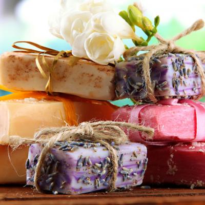 10 Sapunuri NATURALE fara substante toxice