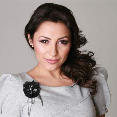 Video: Andrea lanseaza Only You