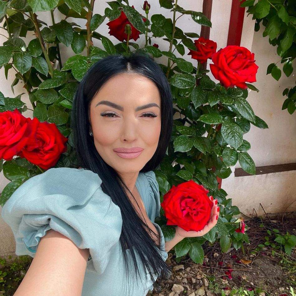 Andreea Mantea, în lacrimi la trecerea dintre ani: 2024 a fost un an plin de încercări...