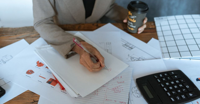 Pași simpli pentru a transforma un hobby într-un proiect personal sustenabil