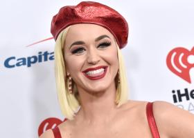 Katy Perry și alte cinci femei au zburat în spațiu: M-am simțit superconectată la iubire...