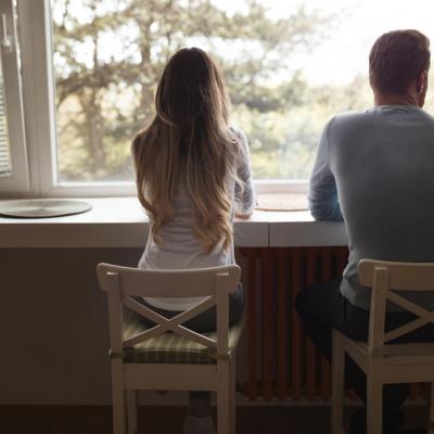 Trei semene că partenerul tău se joacă cu tine