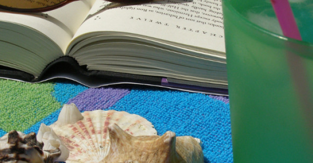 Carti de citit pe plaja: Lordul Ispitelor