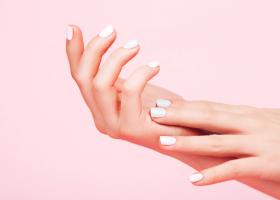 5 produse de ingrijire a unghiilor care nu trebuie sa iti lipseasca