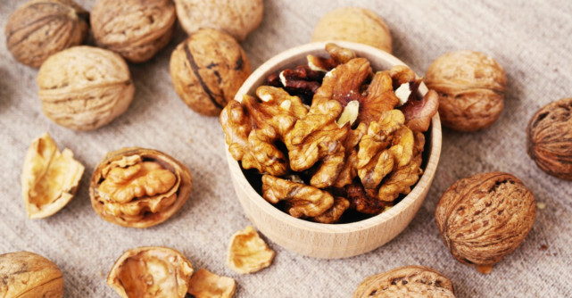 Beneficiile consumului de nuci