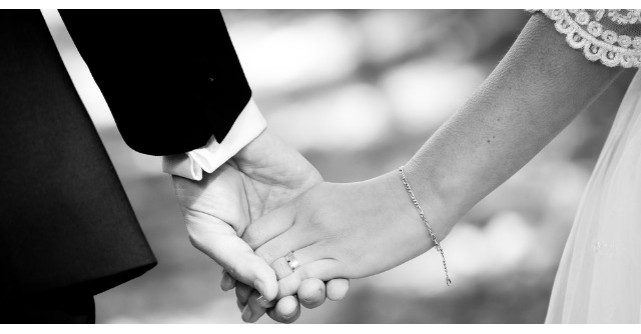 Barbatul care este capabil sa tina piept intregii lumi pentru iubirea ta