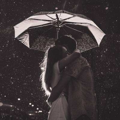 Cele 4 ingrediente de succes pentru o relație de lungă durată