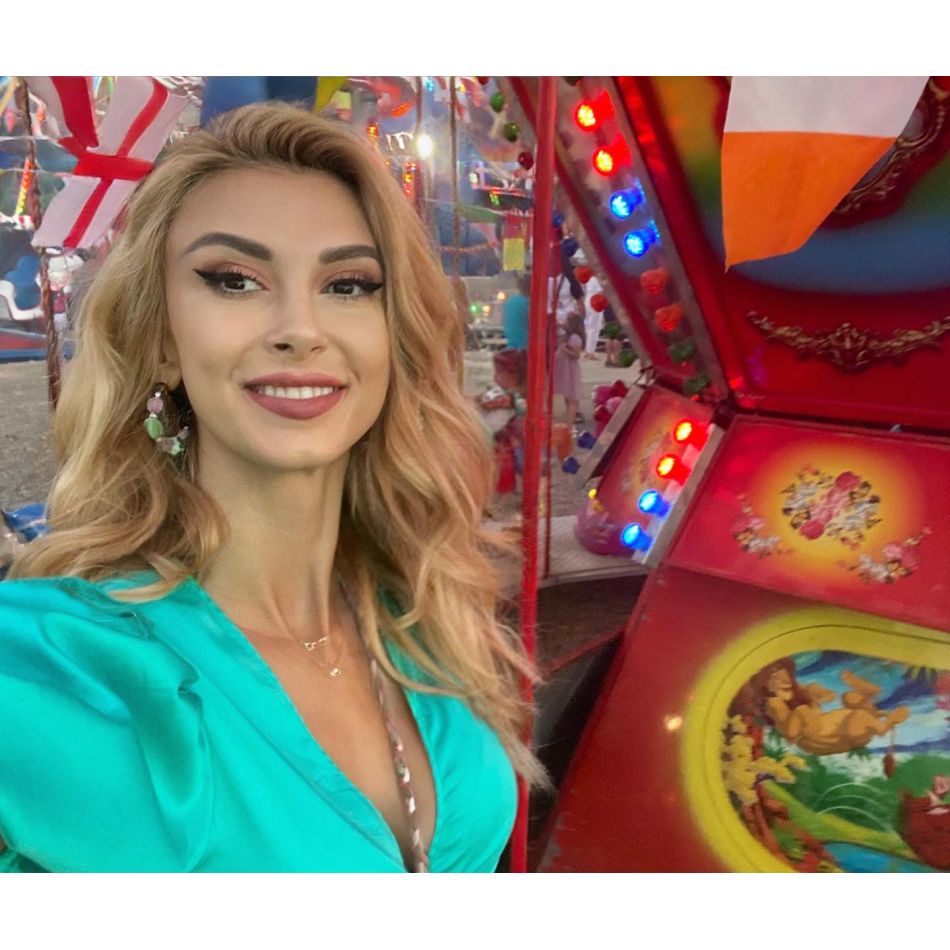 La mulți ani, Ella Maya! Fiica cea mare a Andreei Bălan a împlinit 6 ani. Ce mesaj i-a transmis bunicul ei, Săndel Bălan?