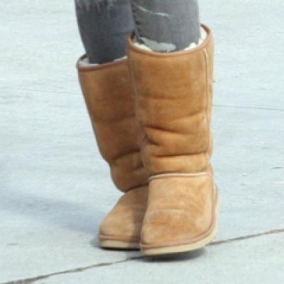 Practic: Cum sa cureti cizmele Ugg