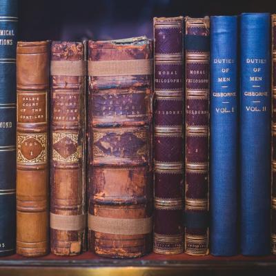 Ziua Internațională a Cărții la Editura DPH:  Ghid în 23 de pași pentru a scrie prima ta carte