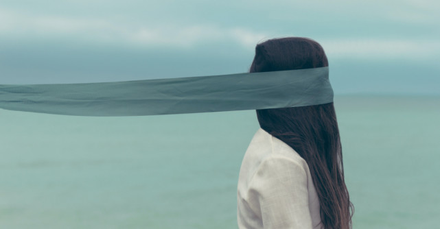 Cum ne afectează lumea modernă capacitatea de vindecare a traumelor emoționale