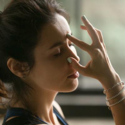 Cum sa respiri ca sa elimini stresul si anxietatea pe loc