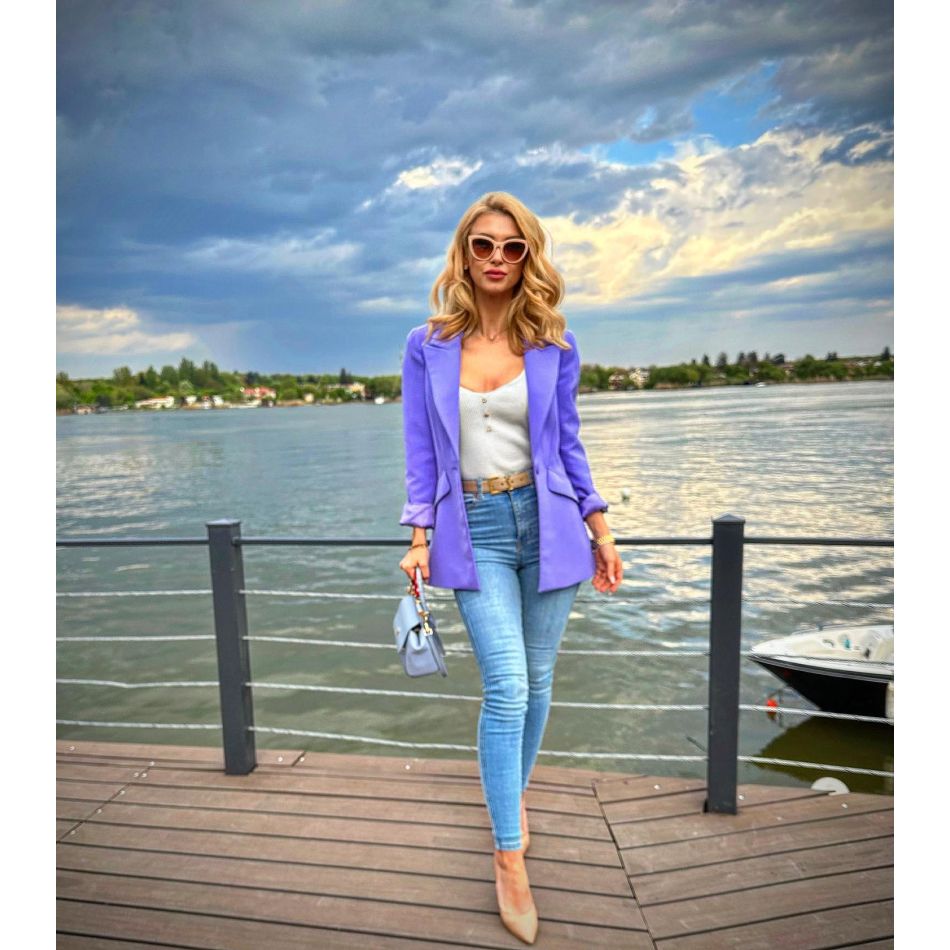 Andreea Bălan le-a asigurat viitorul celor două fiice ale sale: Mama mea așa m-a învățat