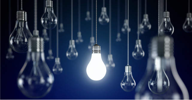 Interzicerea becurilor cu halogen în România începând cu 1 septembrie 2018