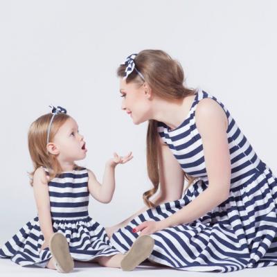 Asa mama, asa fiica! Cum va asortati in ziua de Craciun