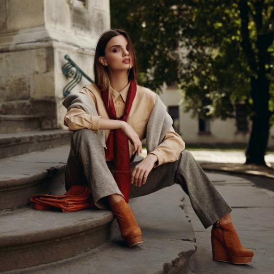 5 piese care te fac sa iubesti toamna