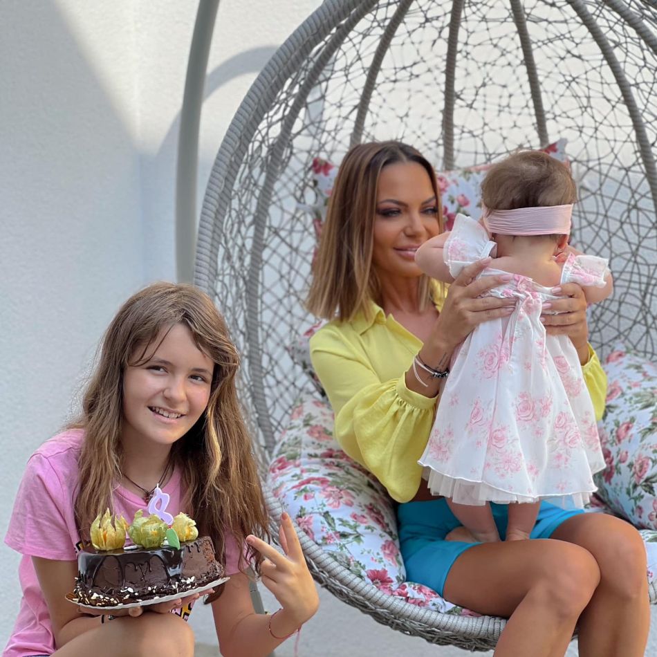 Andreea Antonescu, cea mai fericită mămică! Fiica ei cea mare, Sienna, se mută în România