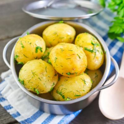 Dieta rapida cu cartofi fierti. Cum sa slabesti 5 kg in patru zile