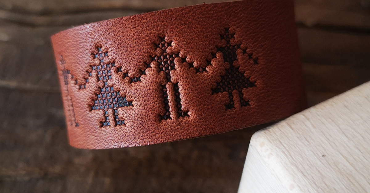 Poza 5 din 6 smallet