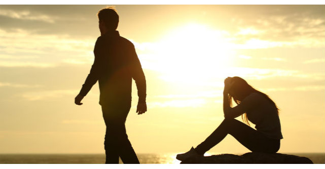 Un tanar s-a despartit de iubita lui. Ce face prietenul lui cel mai bun? INCREDIBIL