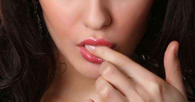 Arta sexului oral: tips & tricks pentru nopti fierbinti