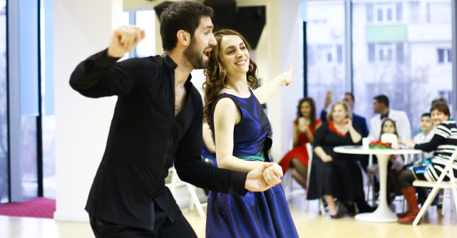 Cele mai populare dansuri de societate la Arthur Murray