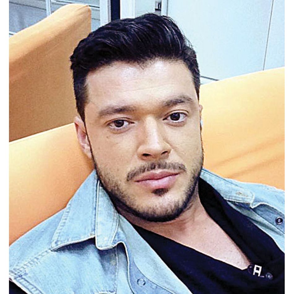 Din ce își câștigă Victor Slav existența, după ce a fost nevoit să își închidă cafeneaua?