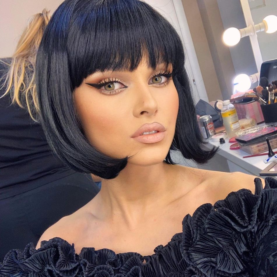 Fiica lui Codin Maticiuc, domnișoară de onoare la nunta lui Theo Rose: Smaranda, alături de idolul ei, într-o zi magică