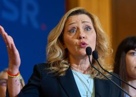 USR își retrage sprijinul pentru Elena Lasconi și îl susține pe Nicușor Dan la alegerile prezidențiale