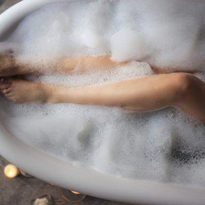 Foto: Cum arata Nicoleta Luciu in costum de baie?