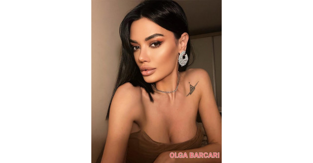 Îngrijirea părului după vacanță. Olga Barcari îți spune cum refacem părul după expunerea la soare?