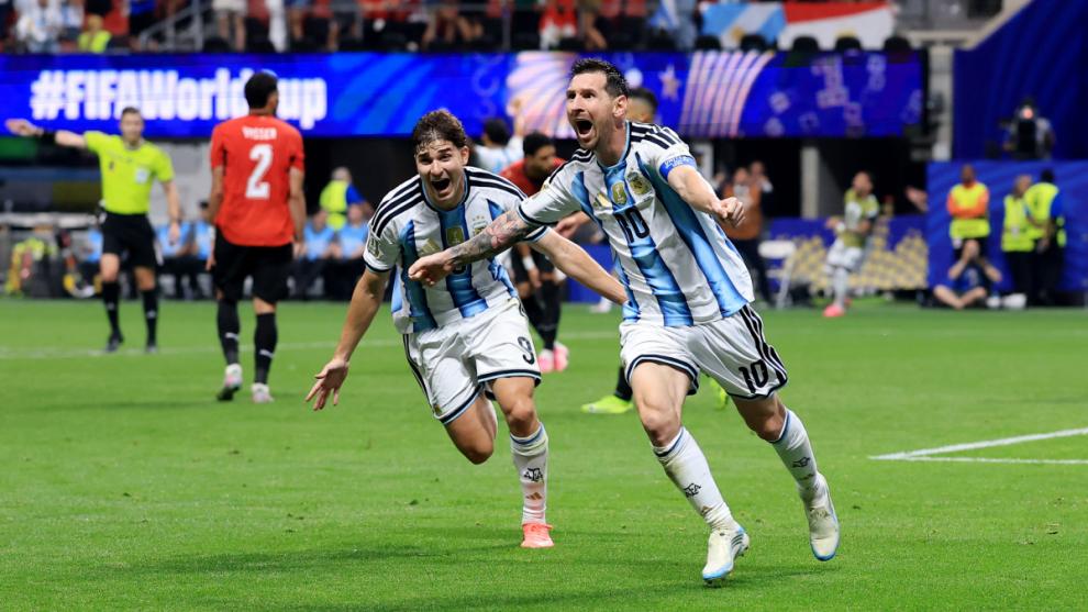 Nebunie totală la Cupa Mondială: Messi a reușit imposibilul, s-au bătut recorduri istorice și urmează sferturile de foc!