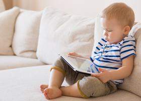 Autismul VIRTUAL: 5 informații pe care orice părinte trebuie să le cunoască