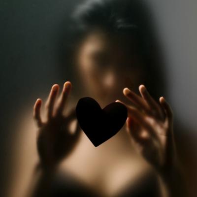 Permite-i inimii sa sufere ca sa se poata vindeca