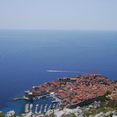 Opt destinatii alternative pentru escapada de 1 mai