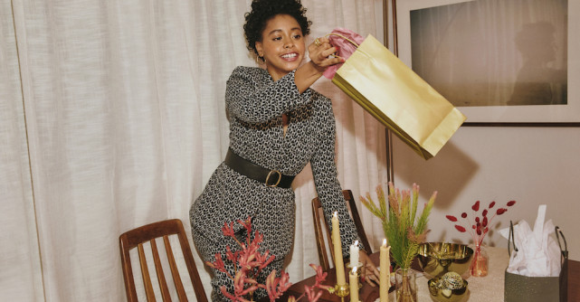 Prin noua campanie Holiday 2020, Tommy Hilfiger sărbătorește crearea de noi tradiții