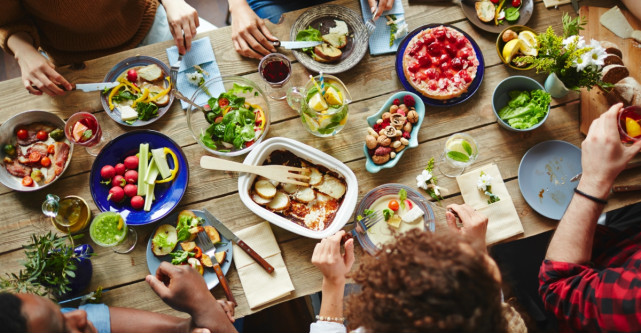 Vesela draguta pentru mese vesele in familie