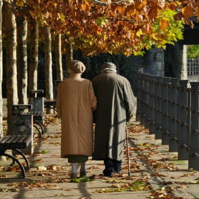 Acesti batranei de 70 de ani au decis sa divorteze. Motivul? Mi-au dat lacrimile