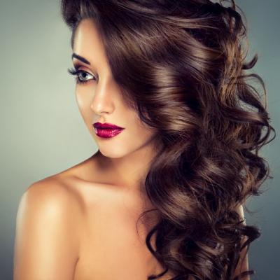 Parul lung si stralucitor: Cum sa iti faci parul sa creasca mai repede