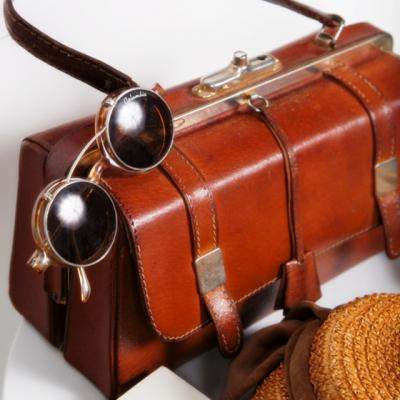 Vernisajul Beautiful Yesterday, poze si dichis la GALATECA 