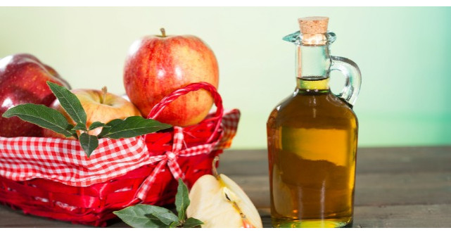 Remedii naturiste cu otet de mere. Cum il folosesti ca sa scapi de celulita