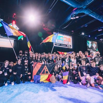 Ce copii are România! Echipa de liceeni Delta Force merge la Campionatul Mondial de Robotică cu ajutorul donațiilor de la oameni