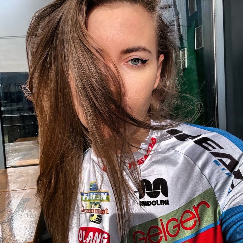Iulia Albu își face planuri de viitor alături de iubitul Mike. Când vine al doilea copil