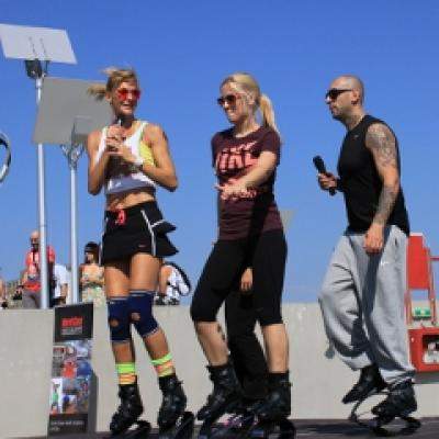  Record World Class -  Kangoo Jumps!