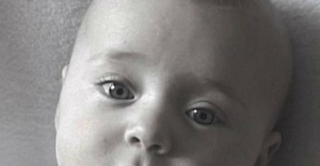 Video: Un tata si-a filmat fetita din prima zi de nastere pana la 14 ani. Uite cum arata fata acum