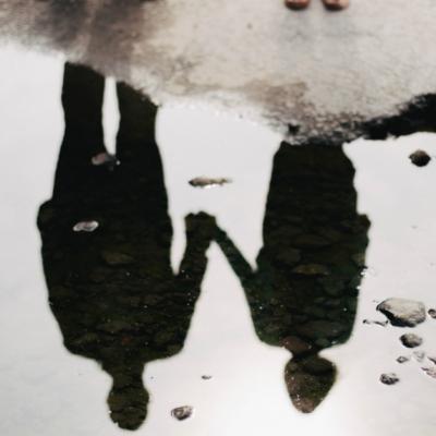 Intr-o relatie serioasa: eu, tu si parintii nostri