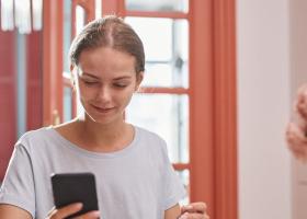 Cum îți influențează alimentația starea de spirit și energia