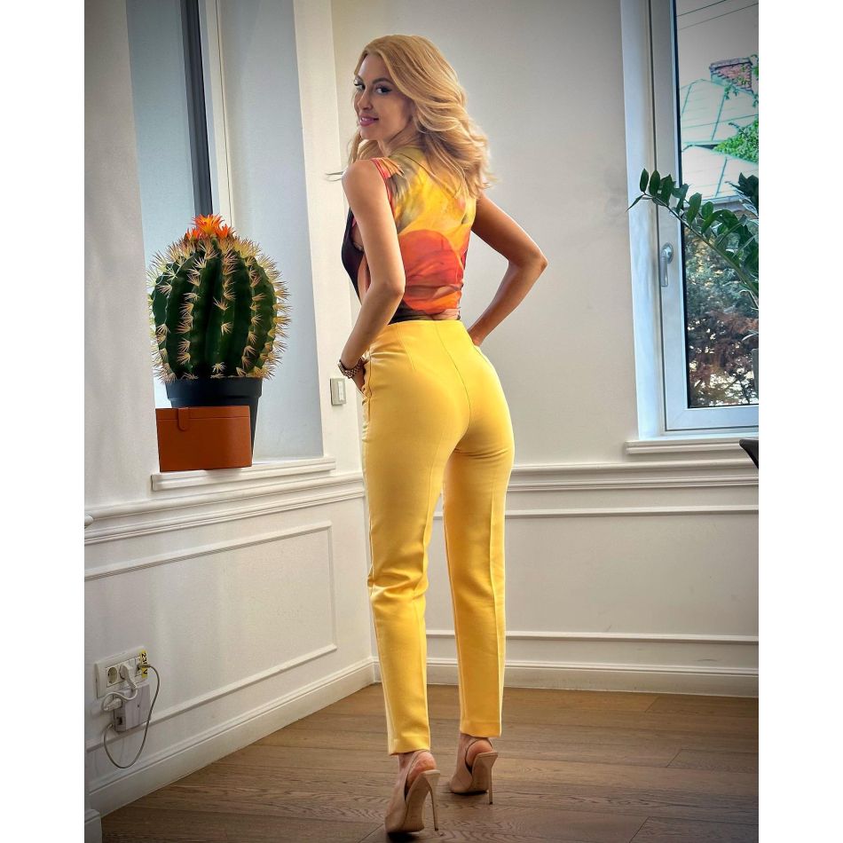 Andreea Bălan, gesturi tandre cu un manechin din Dubai: Știam că știi că într-o zi, noi o să ne iubim oricum...